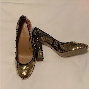 NWT JCrew Gold Sequin Heels